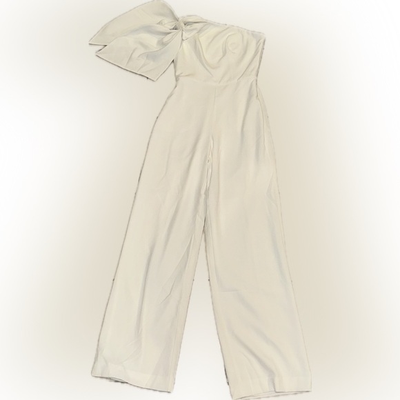 NWOT Dress the Population Tiffany One-Shoulder Jumpsuit white sz S - Picture 4 of 6